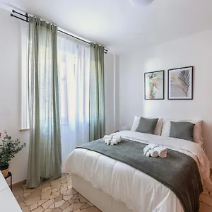 https://apt-8-min-dalla-metro-casa-elegante-con-netflix-e-wifi.italymilanhotels.net